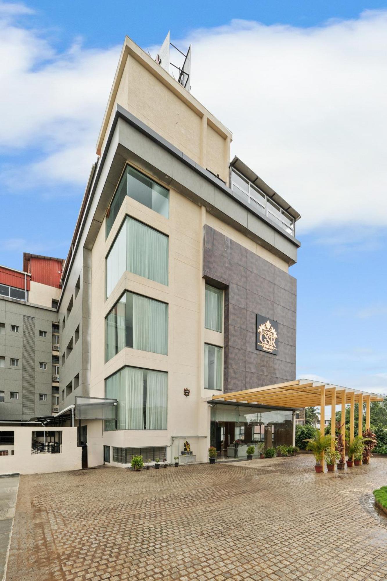 Hotel Gsr Tumkur Zewnętrze zdjęcie